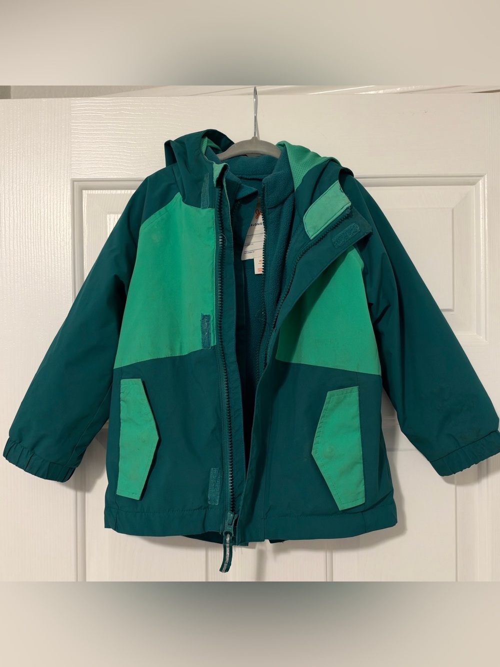Cat & Jack Green Two-Tone Hooded Toddler Raincoat 3T